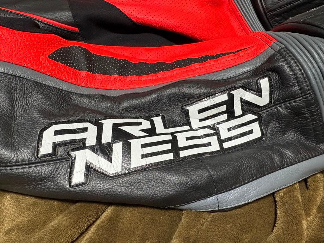 ARLEN NESS革ツナギ アレンネス レーシングスーツ54 パンチングレザー