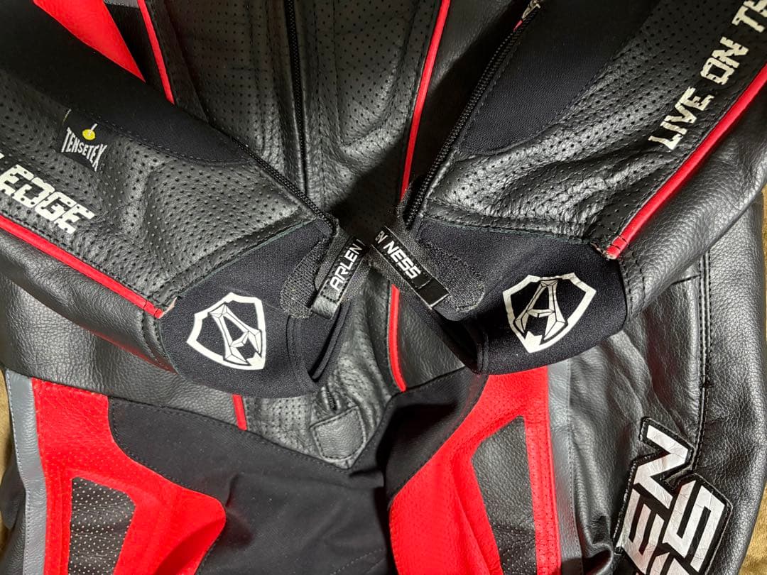 ARLEN NESS革ツナギ アレンネス レーシングスーツ54 パンチングレザー