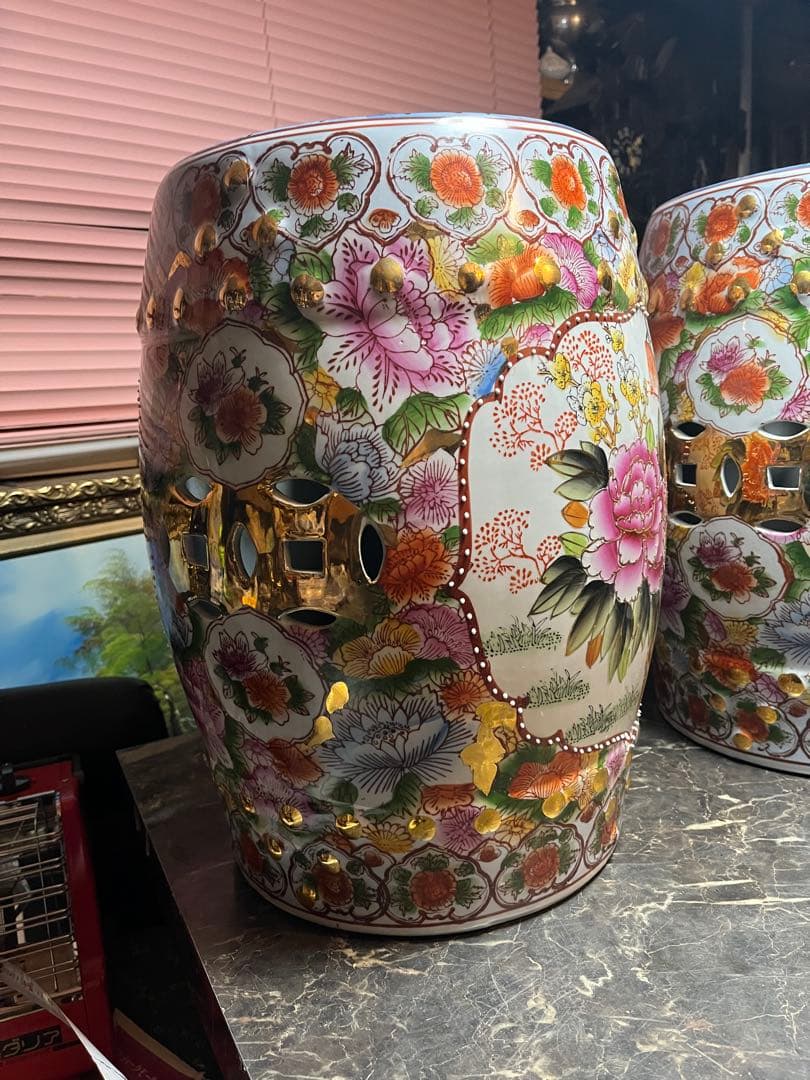 shotaです 九谷焼陶器椅子 九谷焼のような陶器 中国陶器 超貴重な陶器