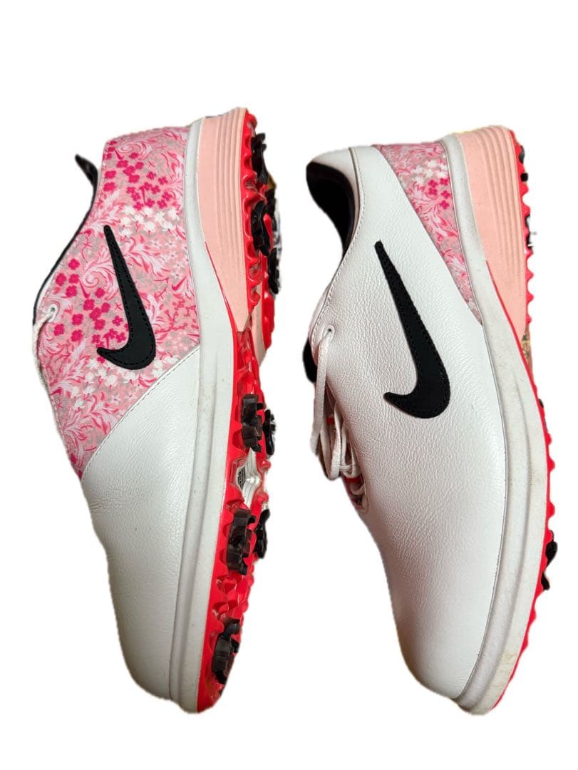 Nike ナイキ　ビクトリーツアー4