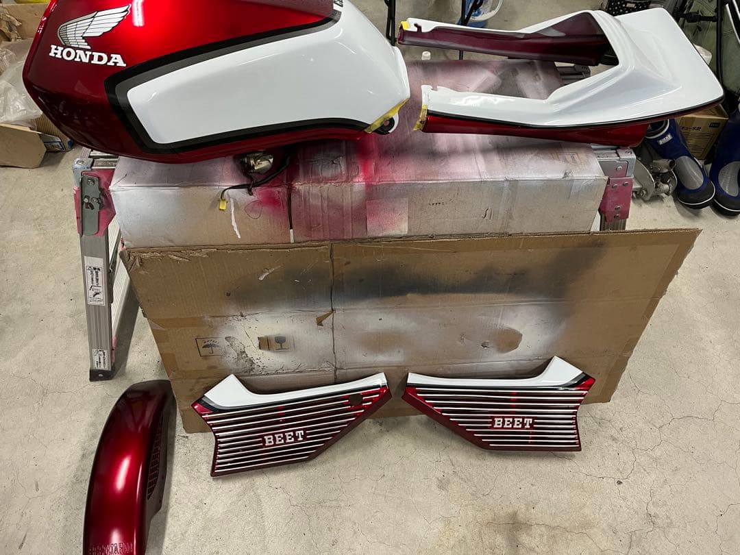 CBX400CBX550外装セット2型赤白