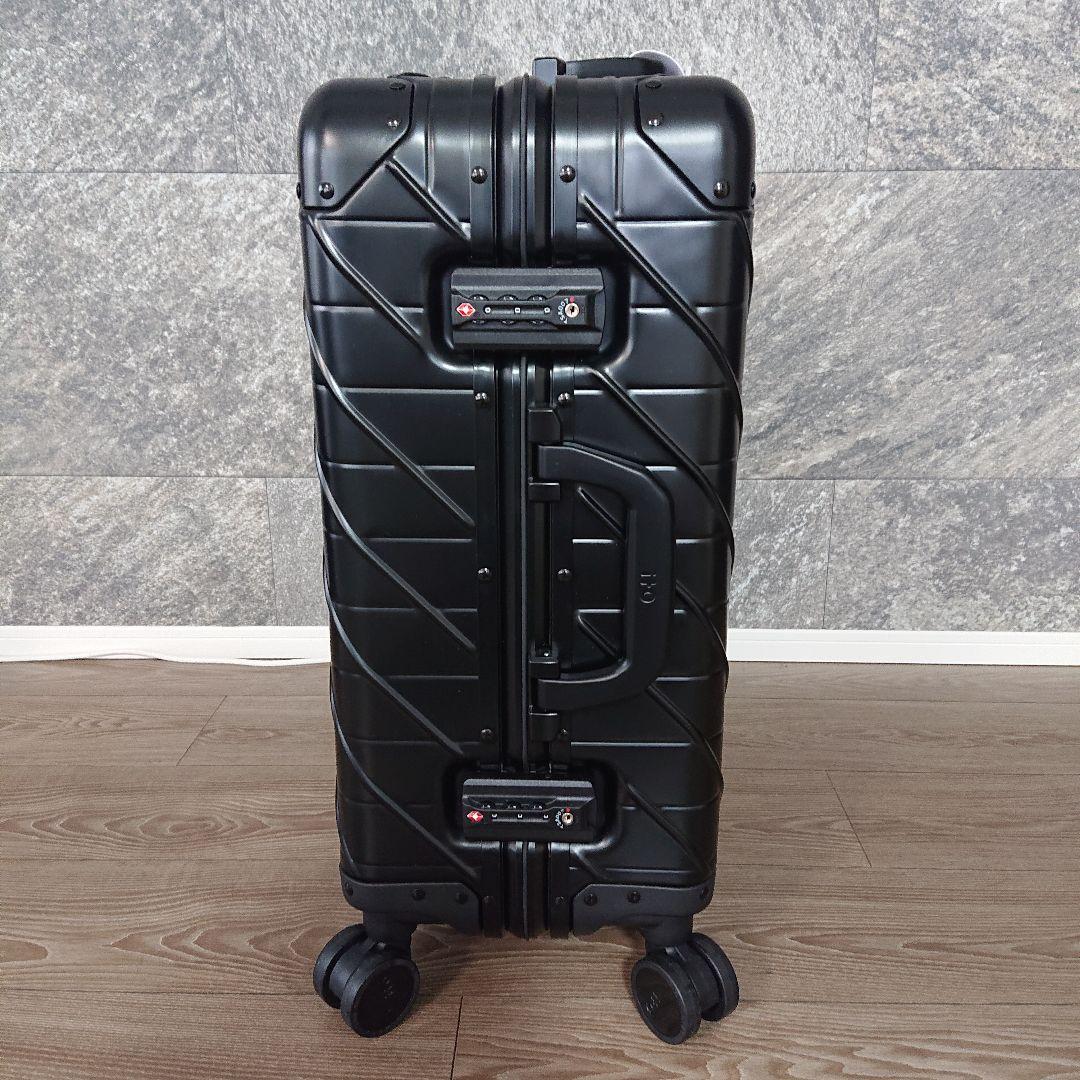 Macadamia 高級アルミスーツケース 【機内持ち込み】