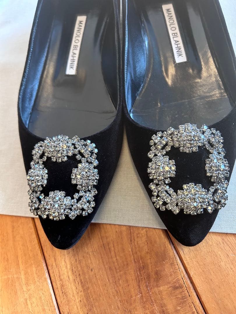 マノロブラニク♡ハンギシ美品