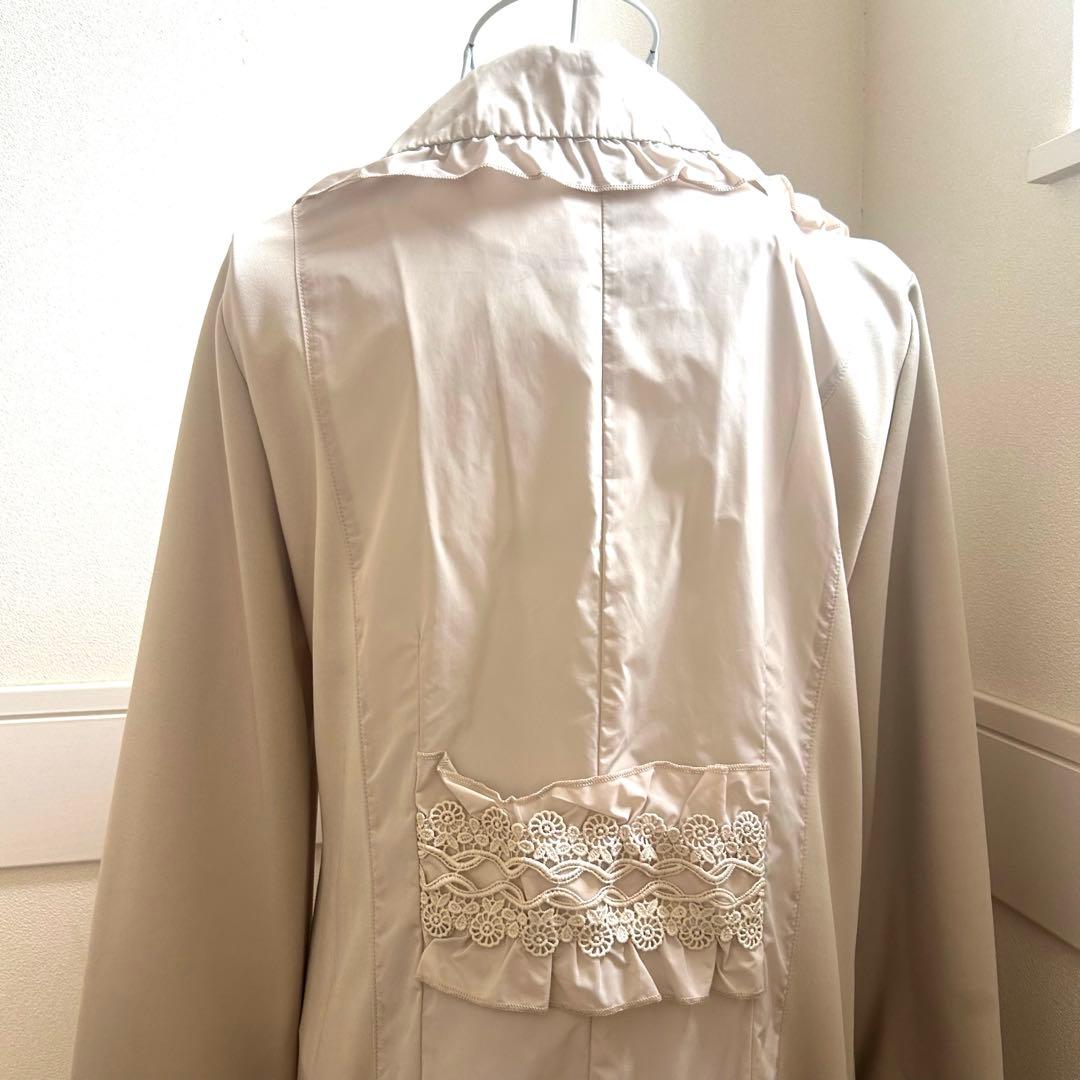 スーパービューティー　新品　42 ベージュ　コート　大人かわいい