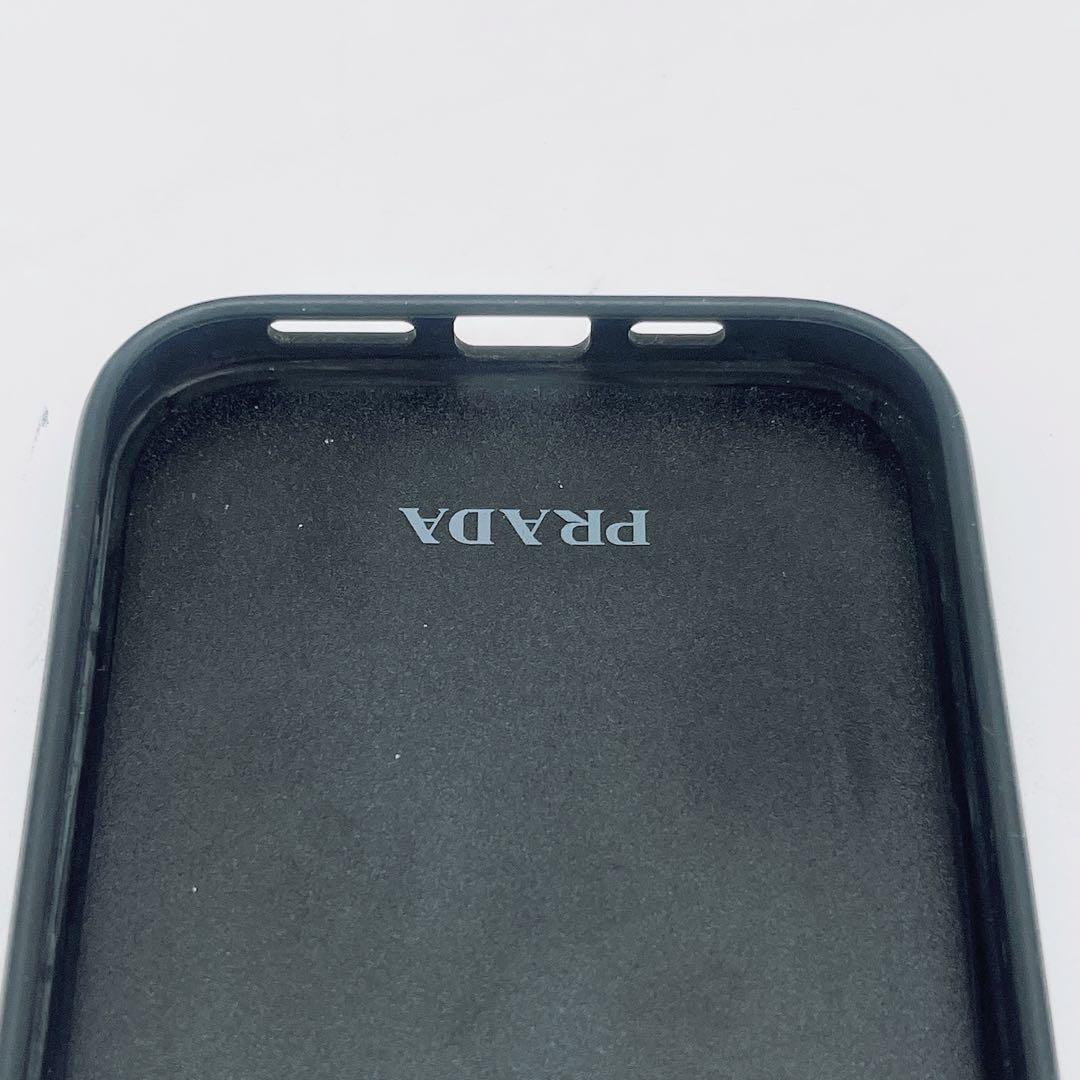 【PRADA】iPhone14 Pro用 スマホケース ブラック 三角プレート