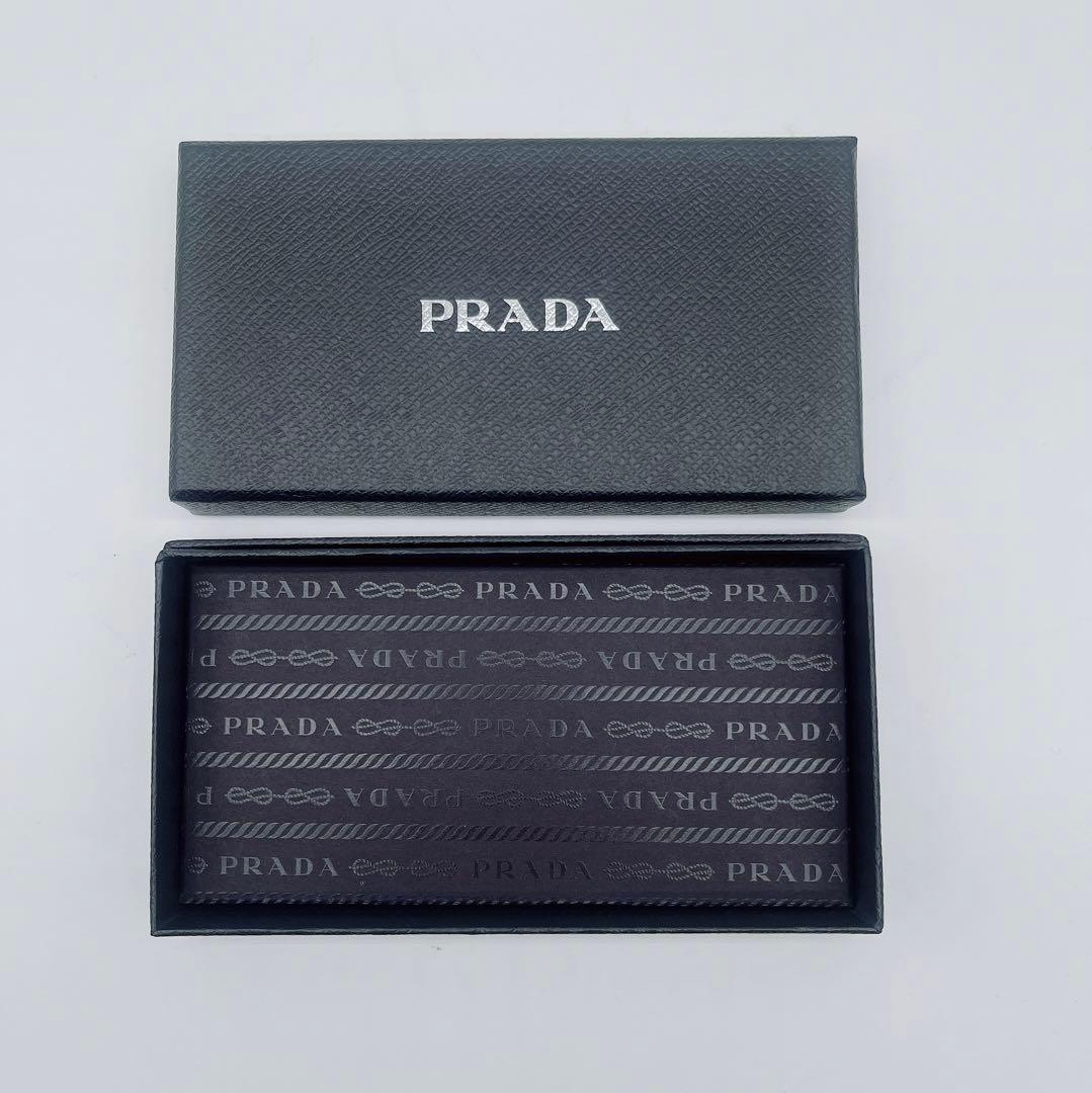 【PRADA】iPhone14 Pro用 スマホケース ブラック 三角プレート