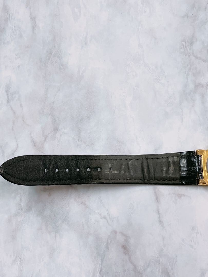 電池交換済み Christian Dior 腕時計 クォーツ ゴールド