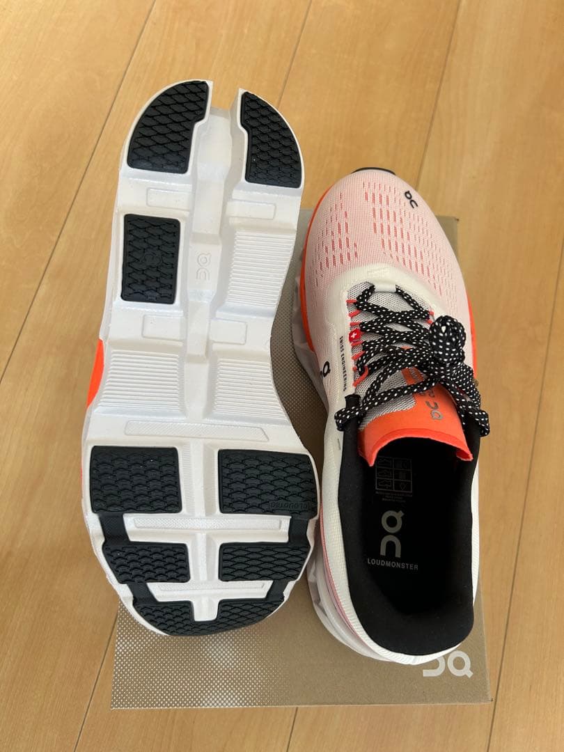 ウォーキング・ランニングウェア Cloudmonster 2