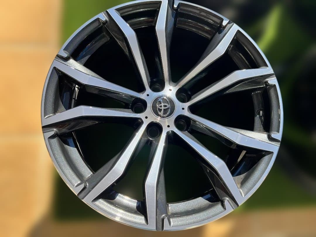 「じろうくん」トヨタ GRスープラ SZ-R 純正 18inch　ホイール