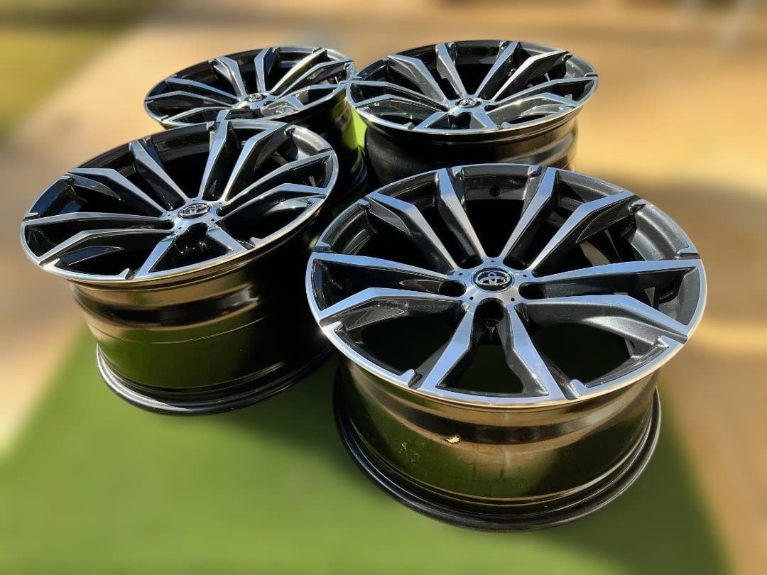 「じろうくん」トヨタ GRスープラ SZ-R 純正 18inch　ホイール