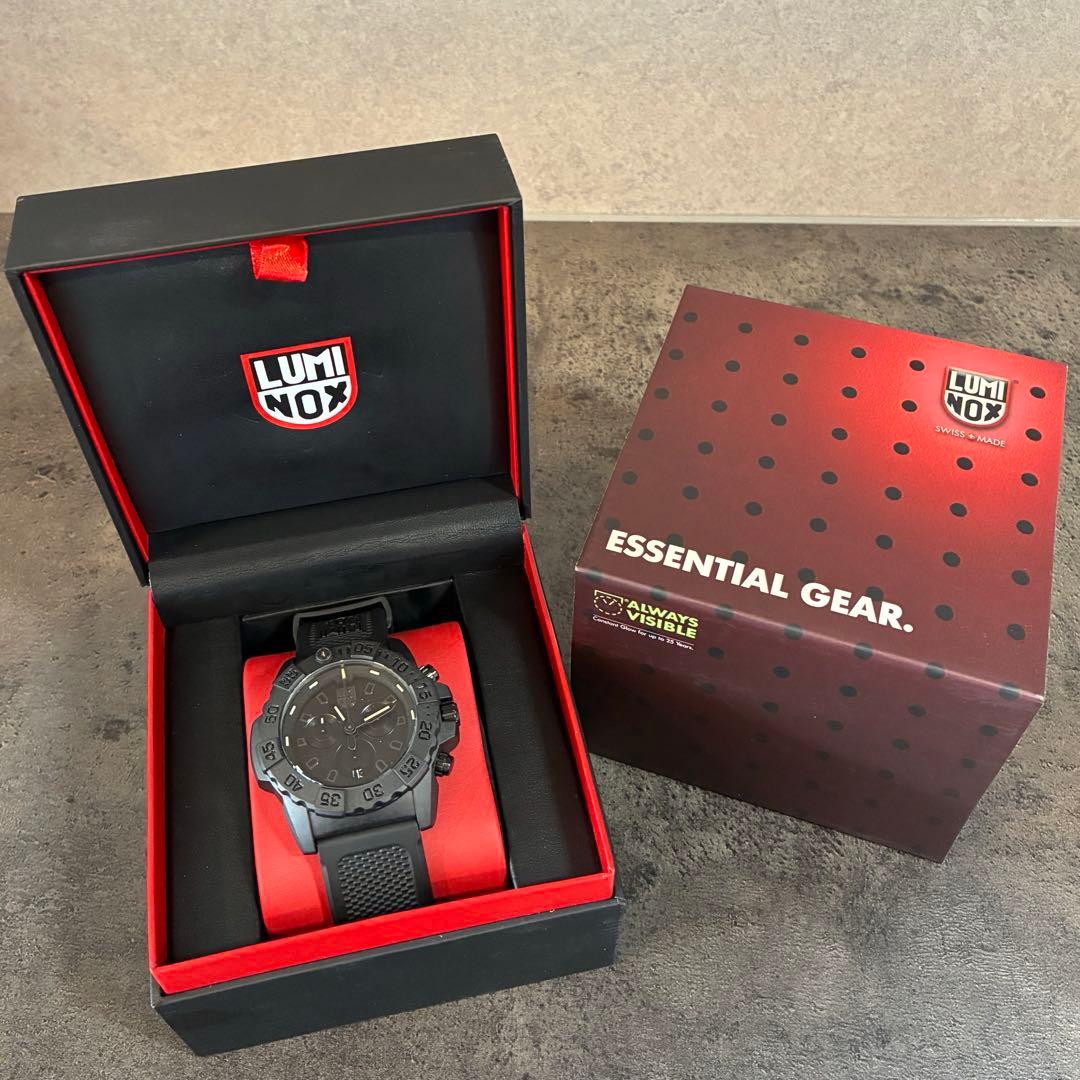 LUMINOX ESSENTIAL GEAR ブラック腕時計