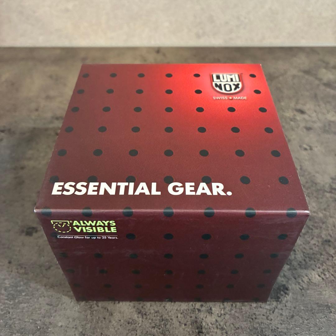 LUMINOX ESSENTIAL GEAR ブラック腕時計