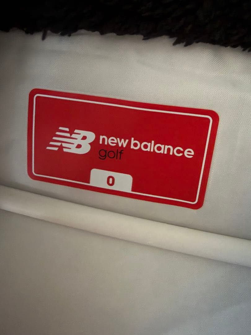 new balance ロゴプリントジャケット