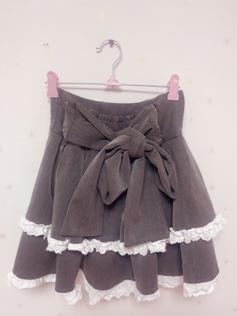 pium コットンフリルボリュームタックスカート チャコール