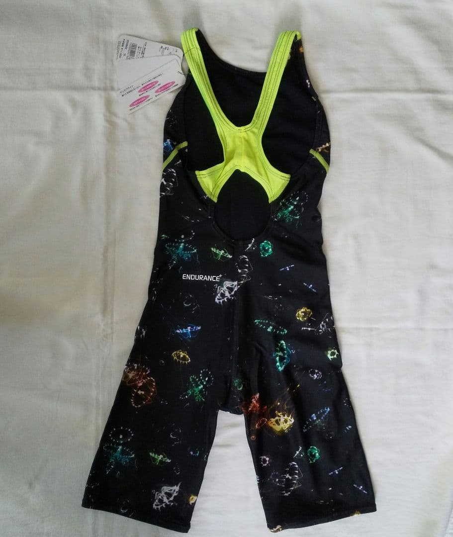 新品 Speedoスピード 競泳水着 Ｍ クラゲ柄 黒 ENDURANCE