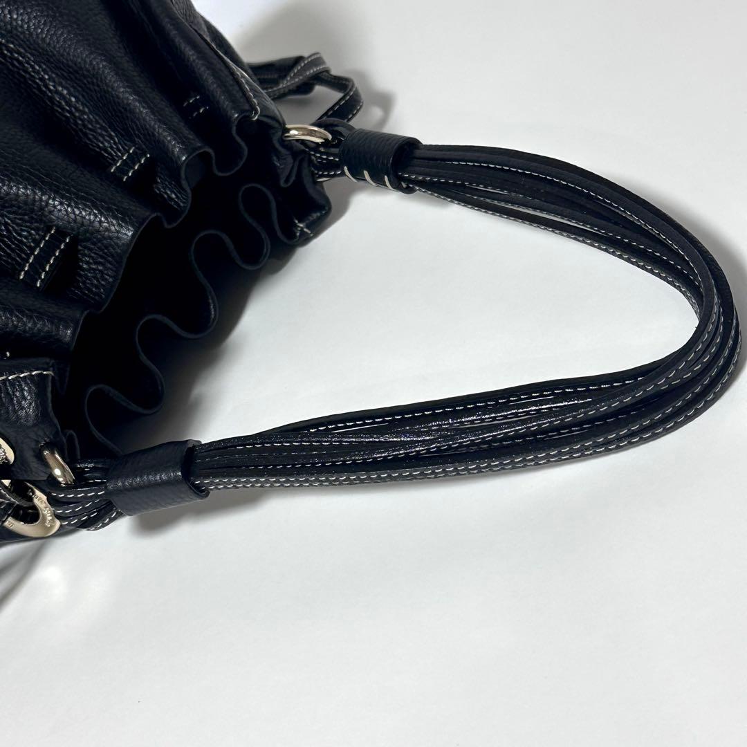 【使用感少ない】Kate Spade 肩掛けバッグ 本革 軽量 オシャレ