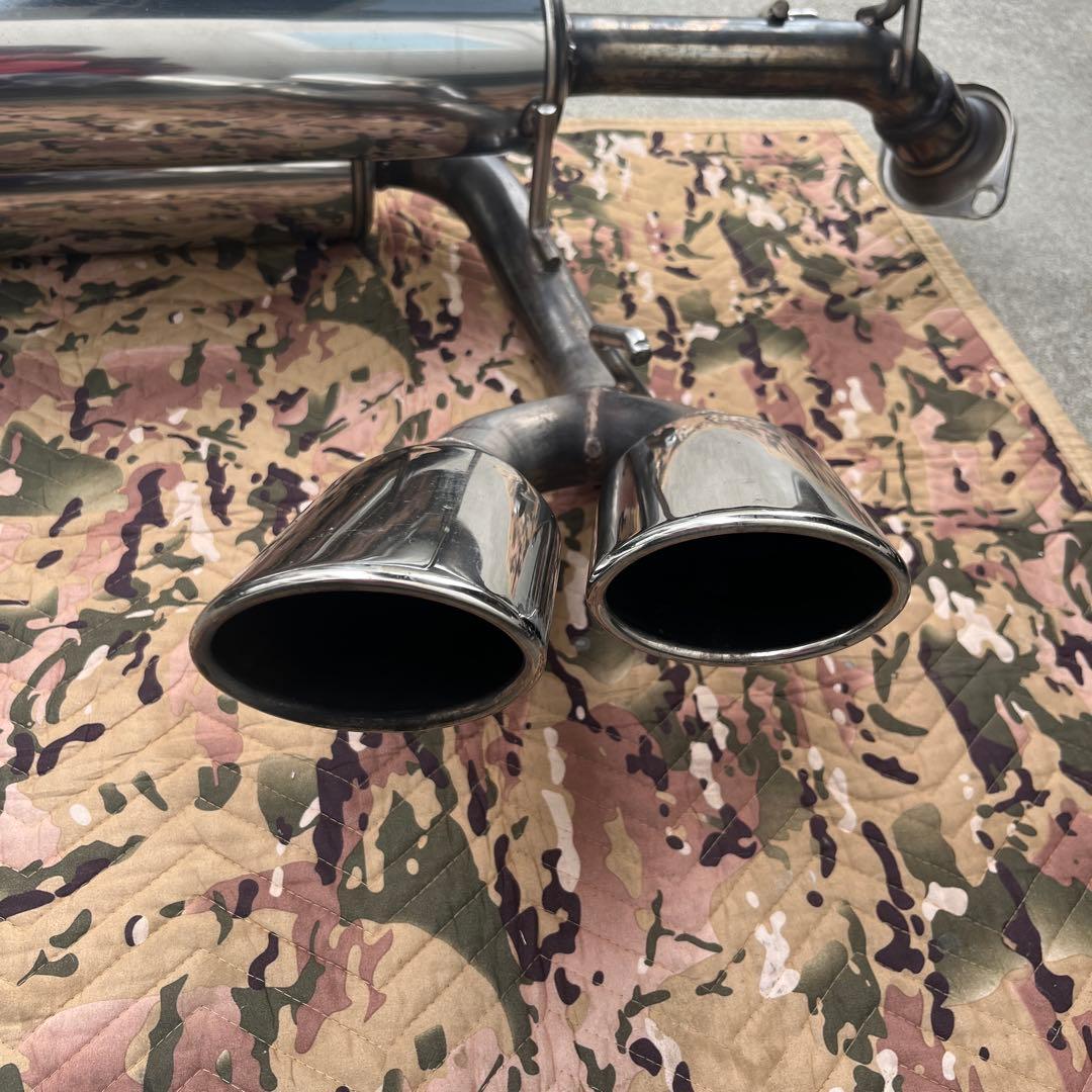 ハイエースナローガソリンサイド出しマフラー