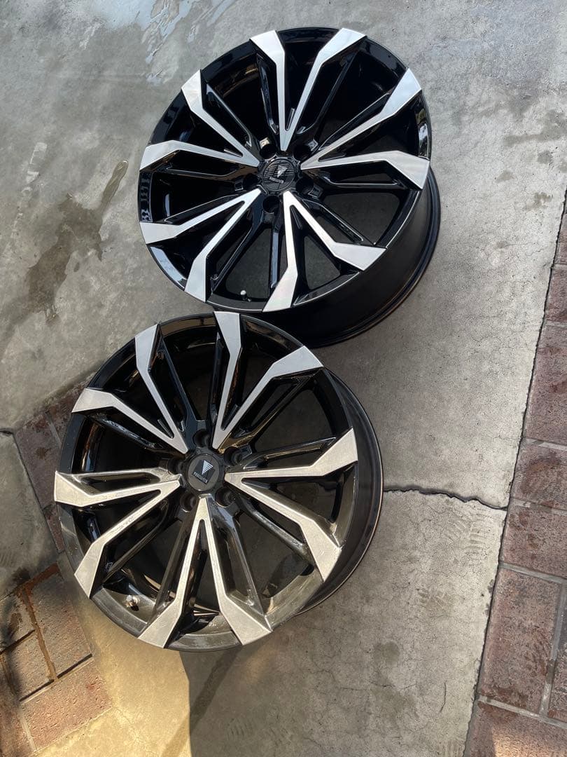 モデリスタホイール2本組み どちらも超良品 純正跡少しあり