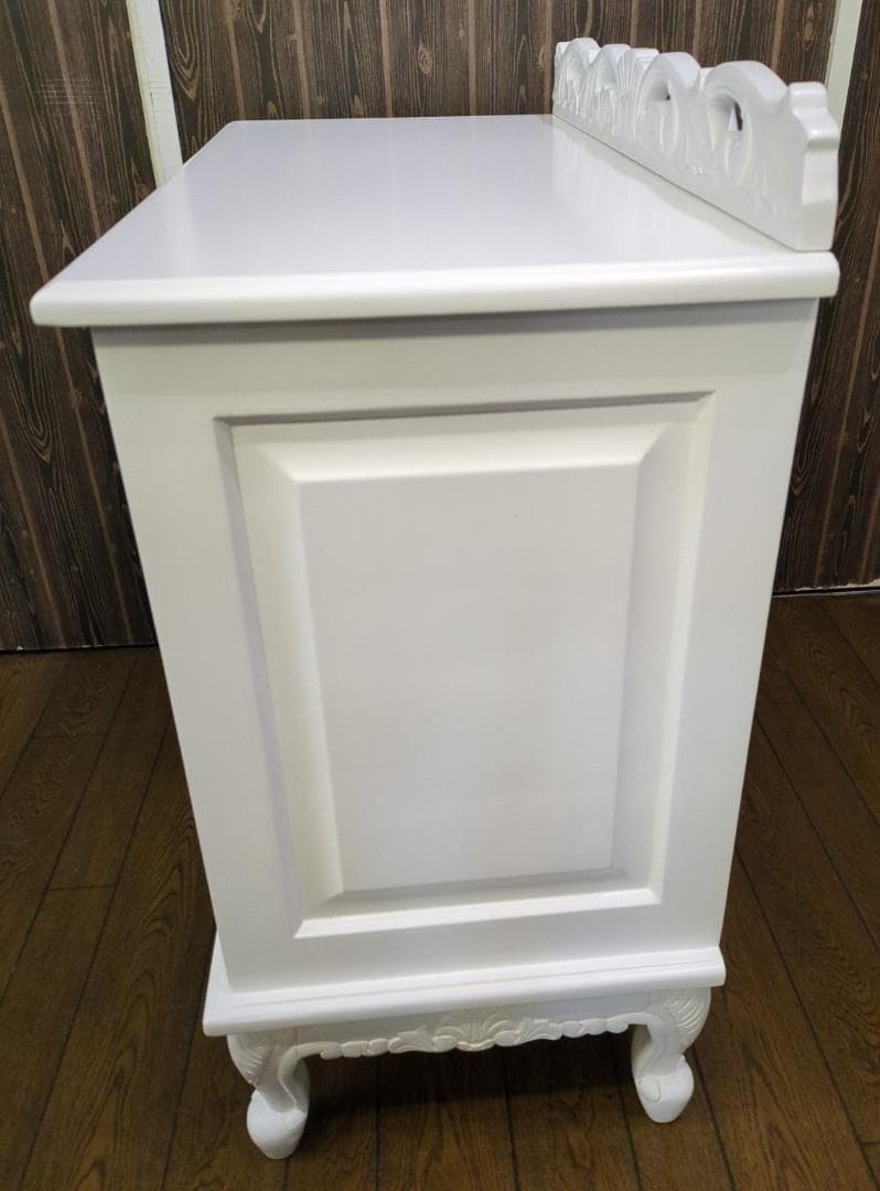 〈たのめる便・現状渡し〉ワイドチェスト アンティークホワイト