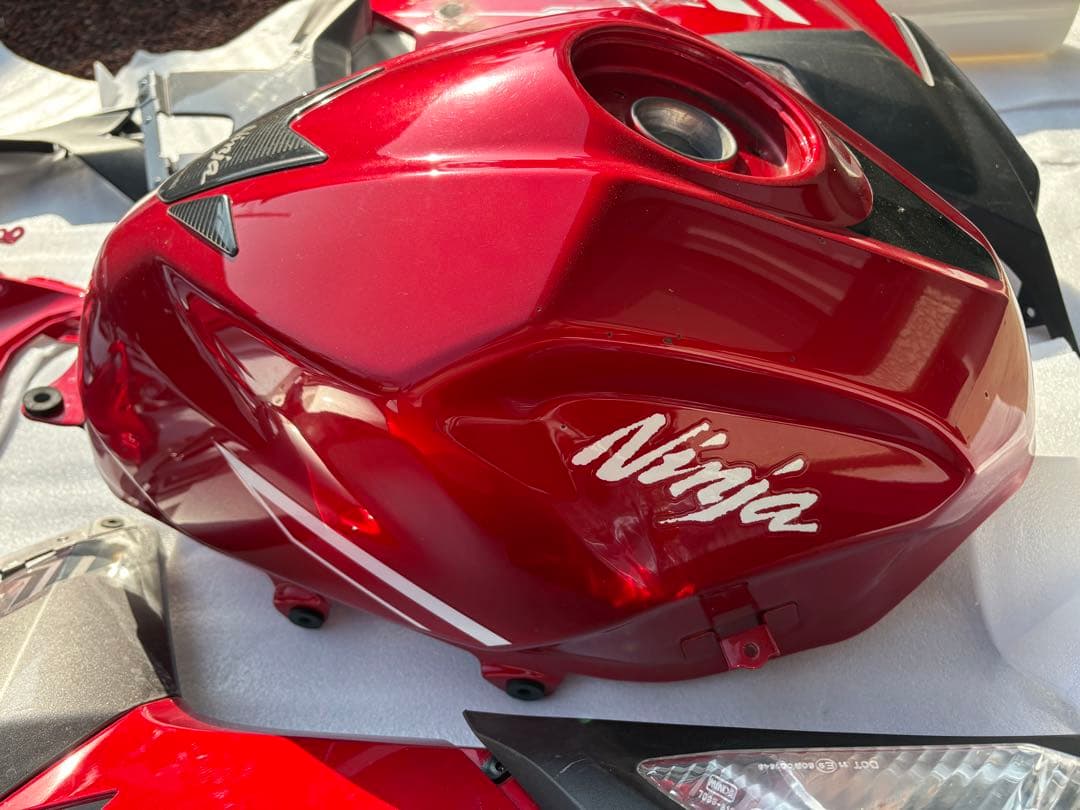 ニンジャ　タンク、フルカウルセット　ex250p