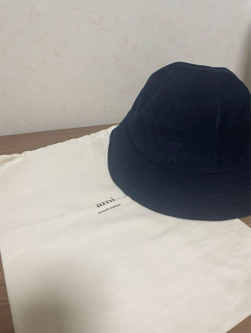 AMI Parisコーデュロイ バケットハット アミパリス