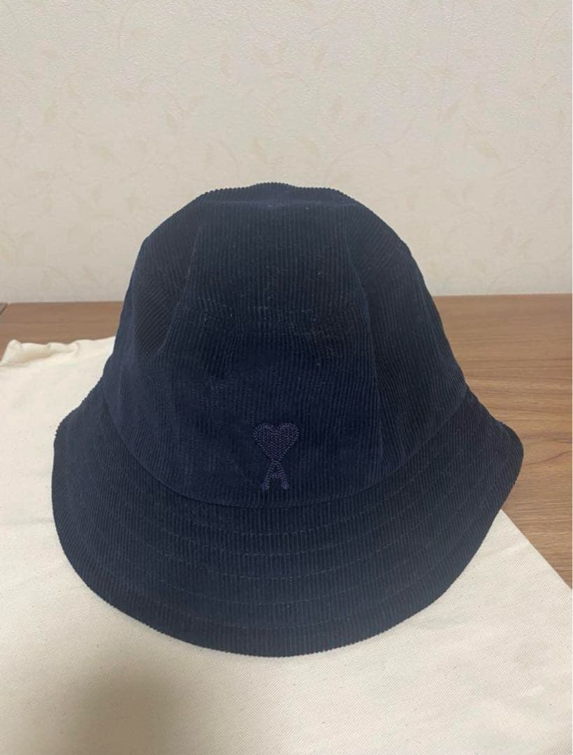 AMI Parisコーデュロイ バケットハット アミパリス