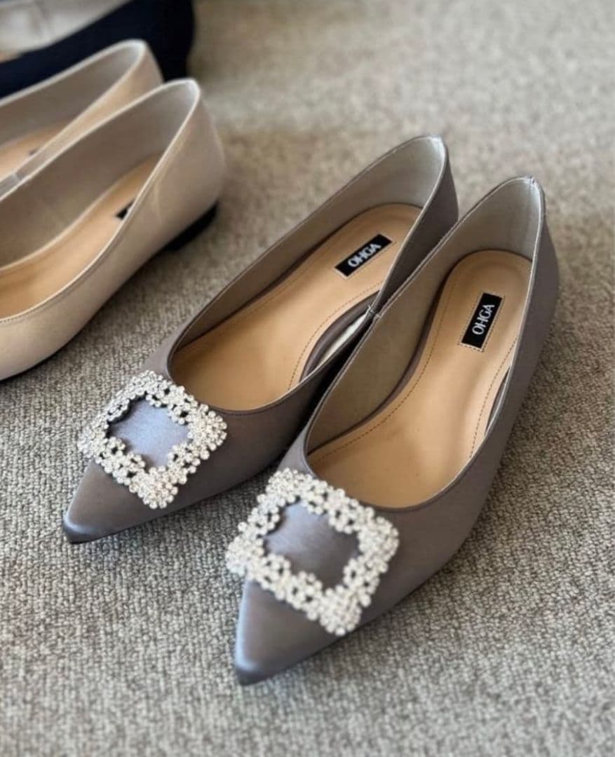 hana→OHGA、サテンビューパンプス、モカ、23cm