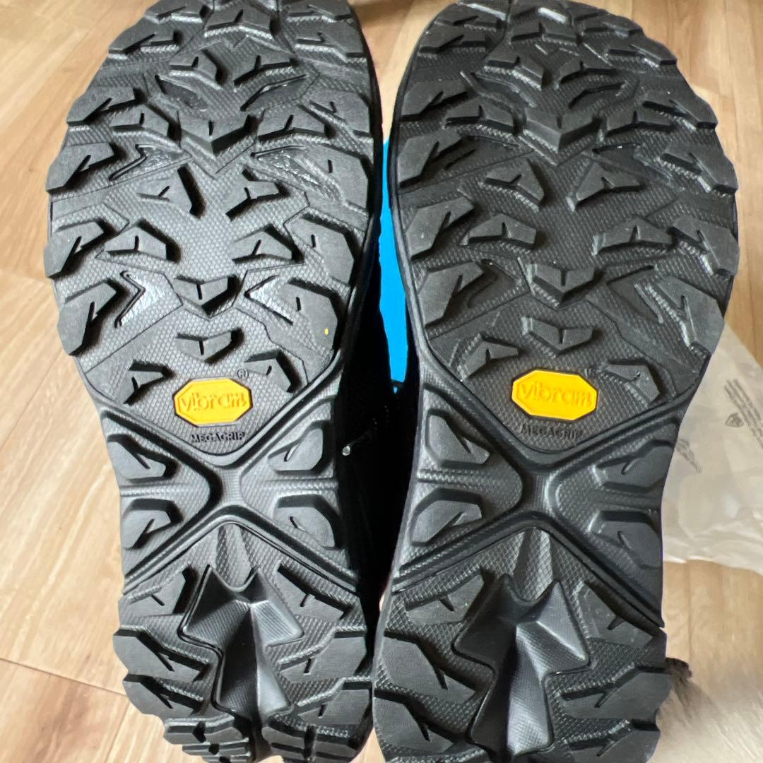 HOKA ONE ONE＞アナカパ 2 フリーダム メンズ　スニーカー日本正規品