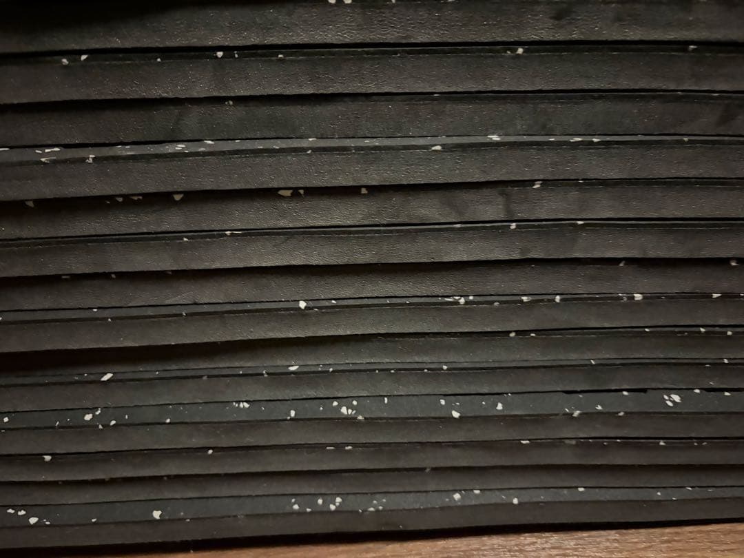 AIRHOP トレーニングマット防音 衝撃吸収60×60×1.4cm 15枚