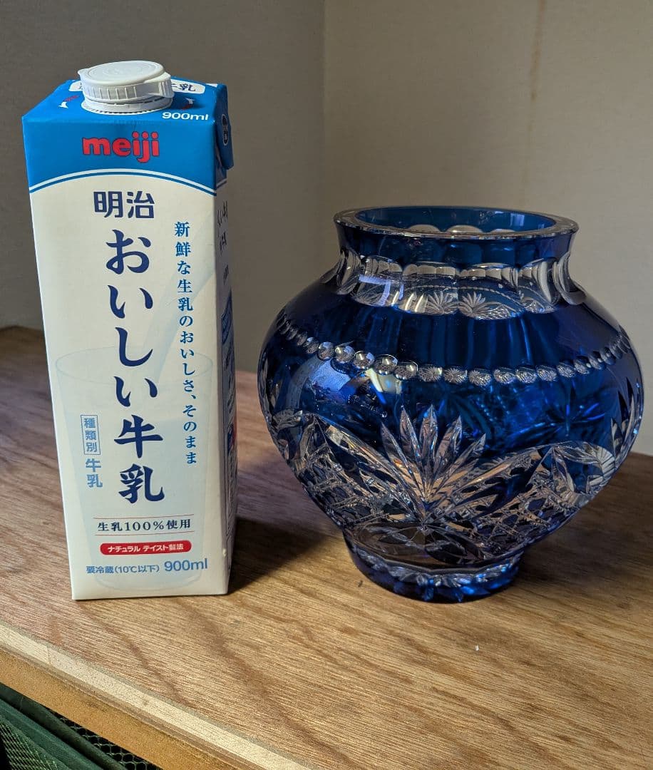 カガミクリスタル　江戸切子　花瓶　木村秋男