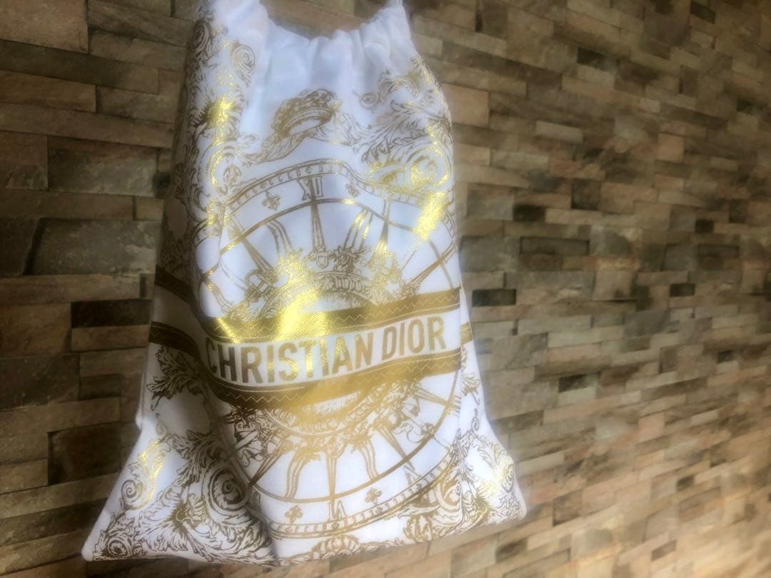 サマンサ　クリスチャン・ディオール LA COLLE NOIRE 350