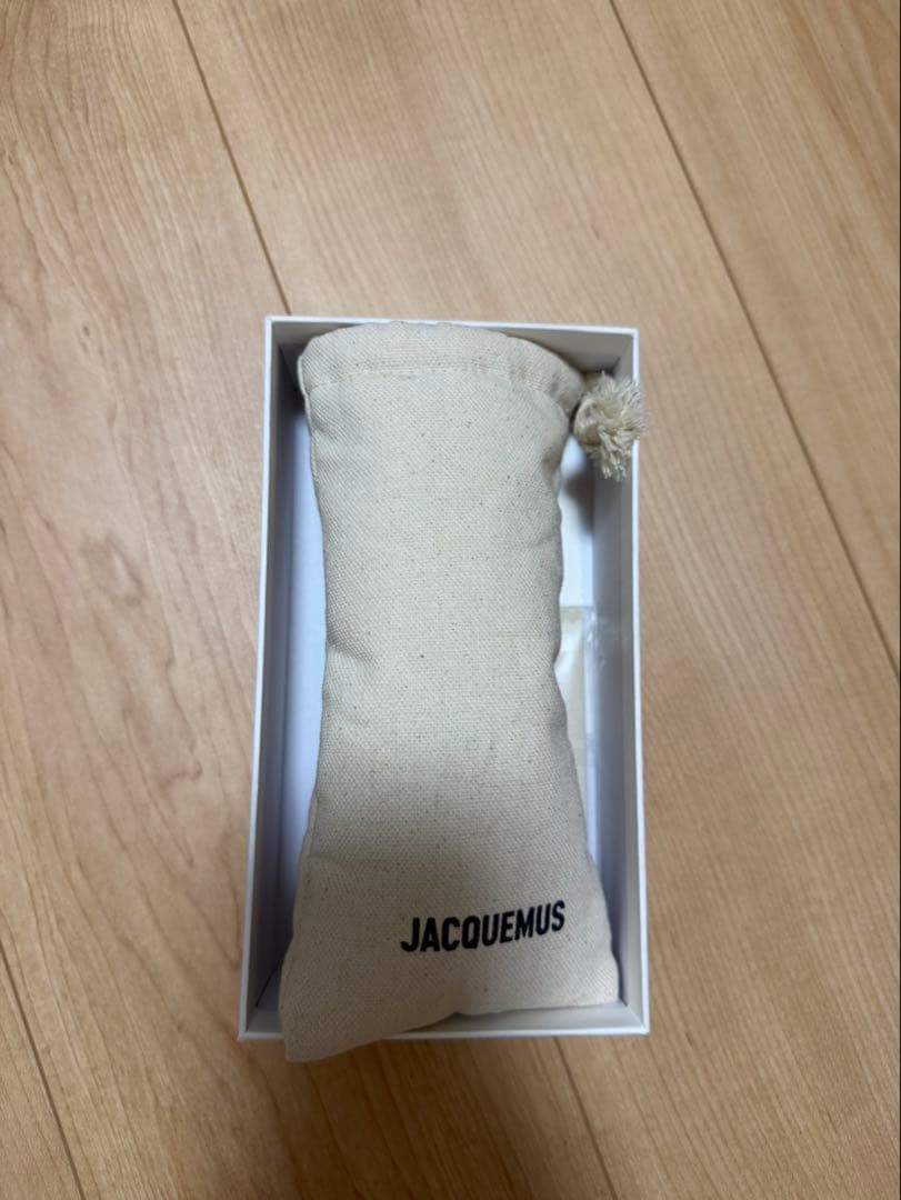 小物 JACQUEMUS Ovalo sunglasses