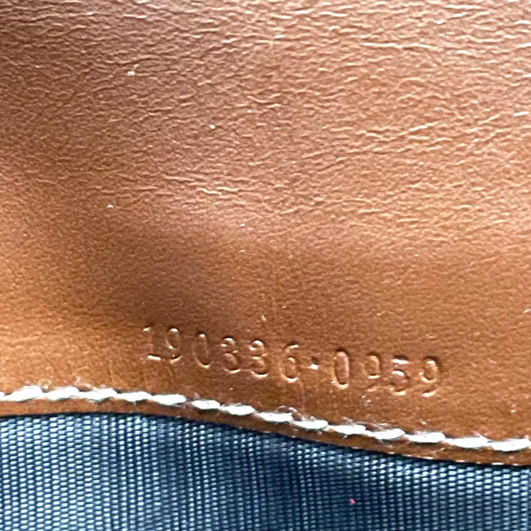 GUCCI グッチ フラップ 長財布　PVC　3つ折り財布 美品　0122-⑤