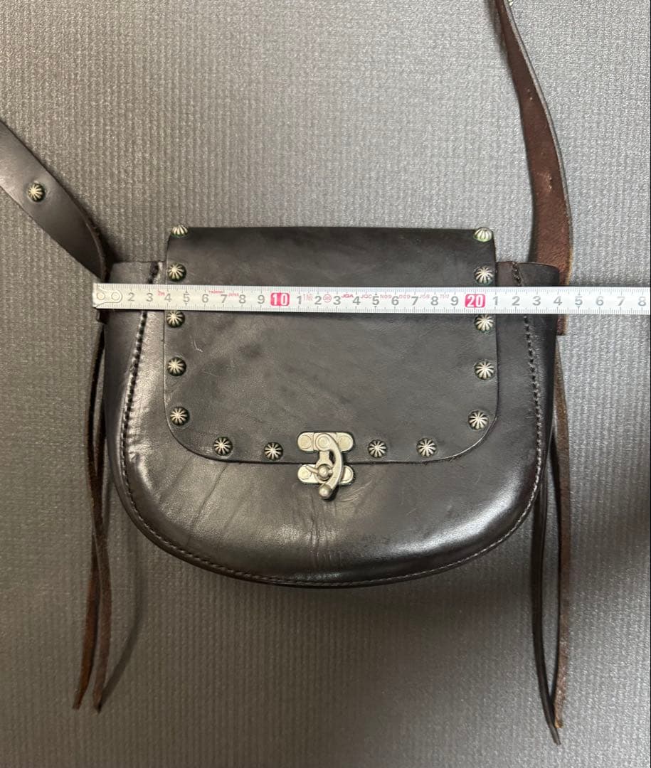 HTC ヒッピーバッグ アンブレラスタッズ ブラック