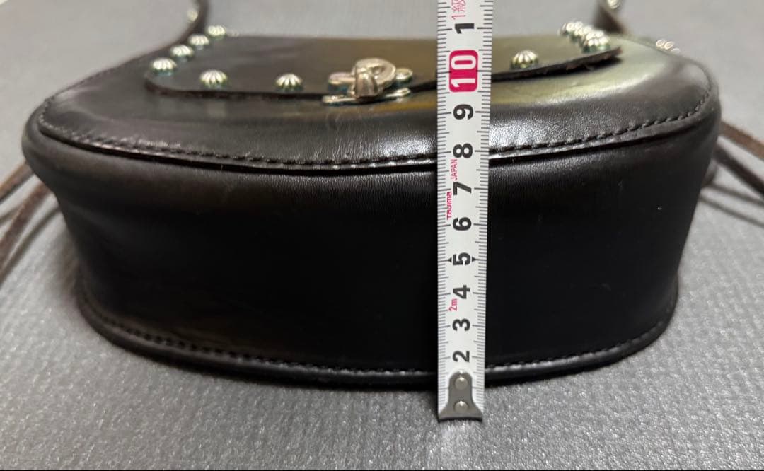 HTC ヒッピーバッグ アンブレラスタッズ ブラック