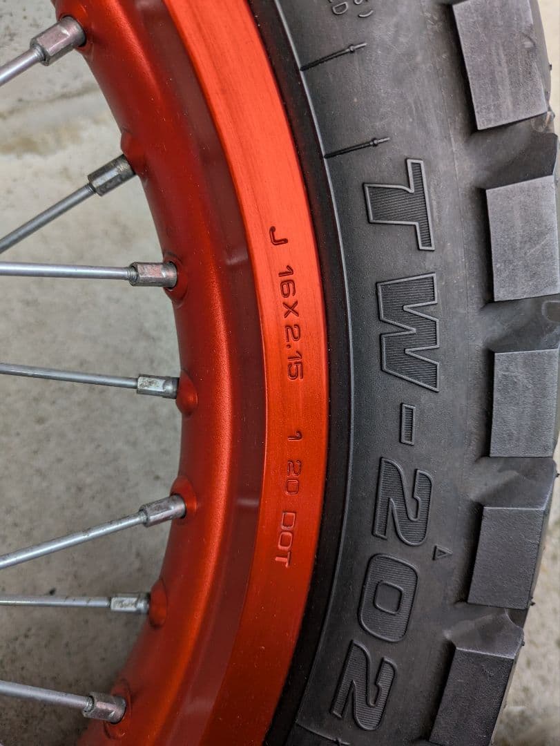 YAMAHA　トリッカー　フロント＆リアホイールセット