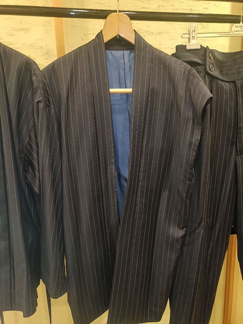 Japan Style 男の創作着物和風スーツ 　（3点）ネイビーストライプ　M