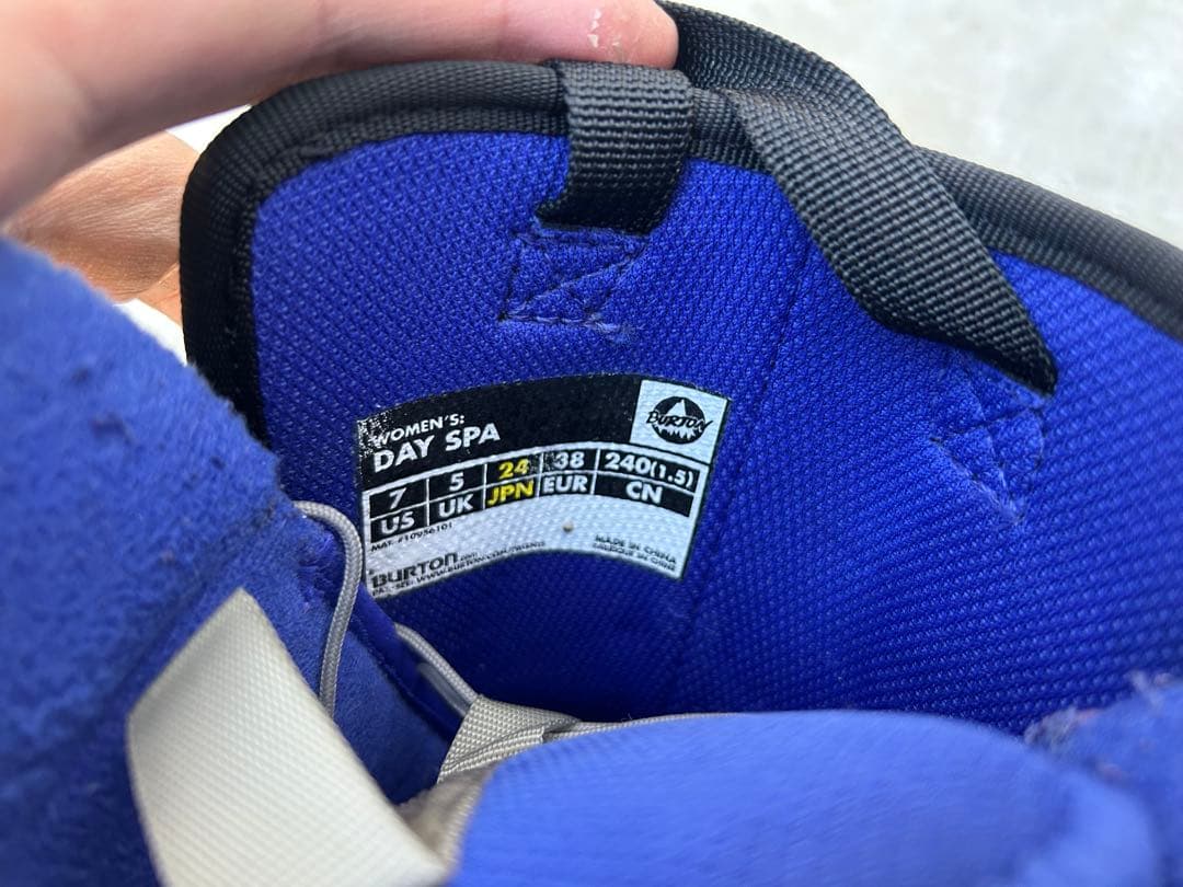 BURTON スノーボードブーツ (女性用)