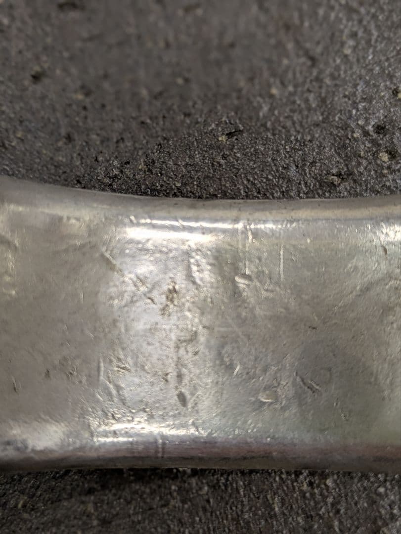 タイ　カレン族シルバー　バングル ●写真訂正　重さの写真再度ご確認、最後まで。