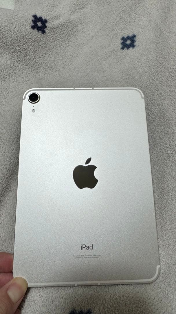 iPad mini(第6世代)64GB Wi-Fi + Cellularシルバー