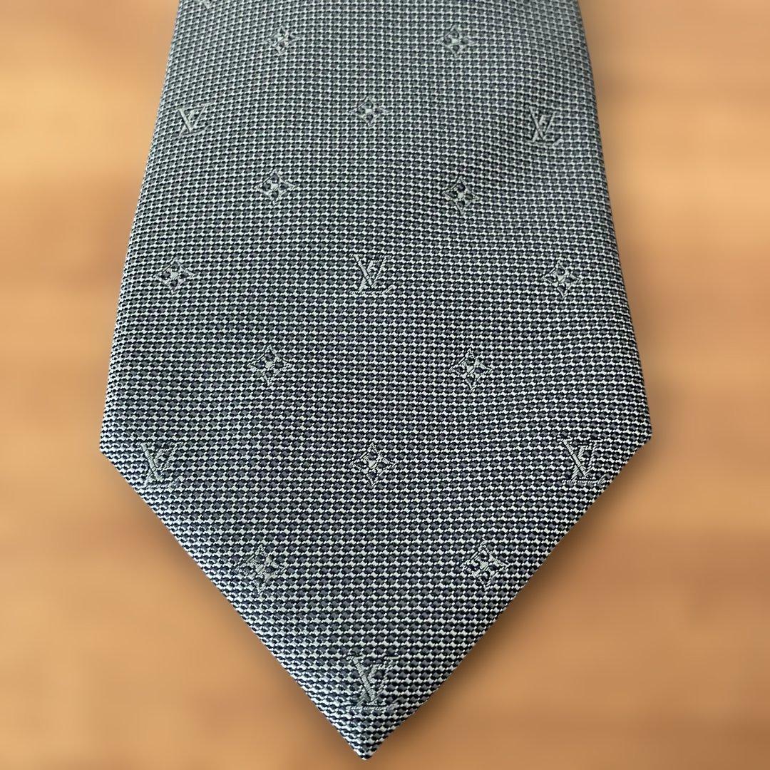ルイ・ヴィトン シルク ネクタイ グレー