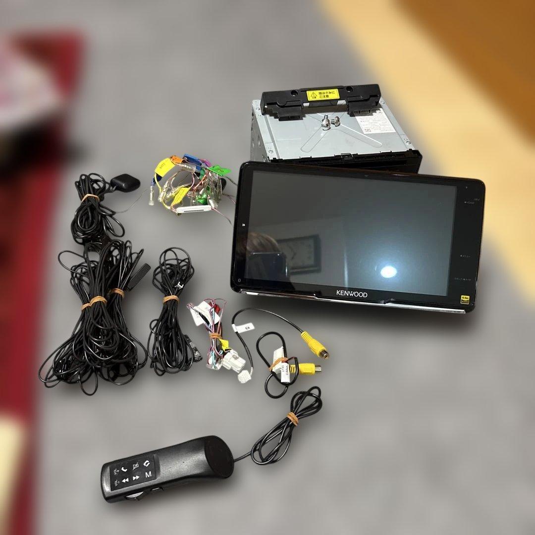 KENWOOD 大画面フローティング 9インチナビ MDV-M910HDF