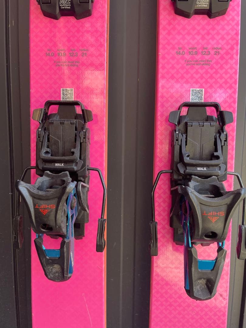 送料込みに変更 blackcrows corvus freebird