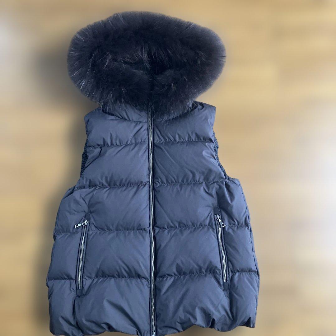 超美品　ナノユニバース　リモンタ　LIMONTA ダウンベスト　黒　M 38