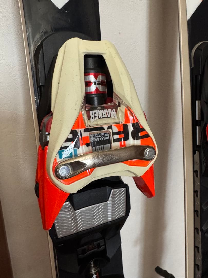 スキー Blizzard SL 165 & Marker Race 18