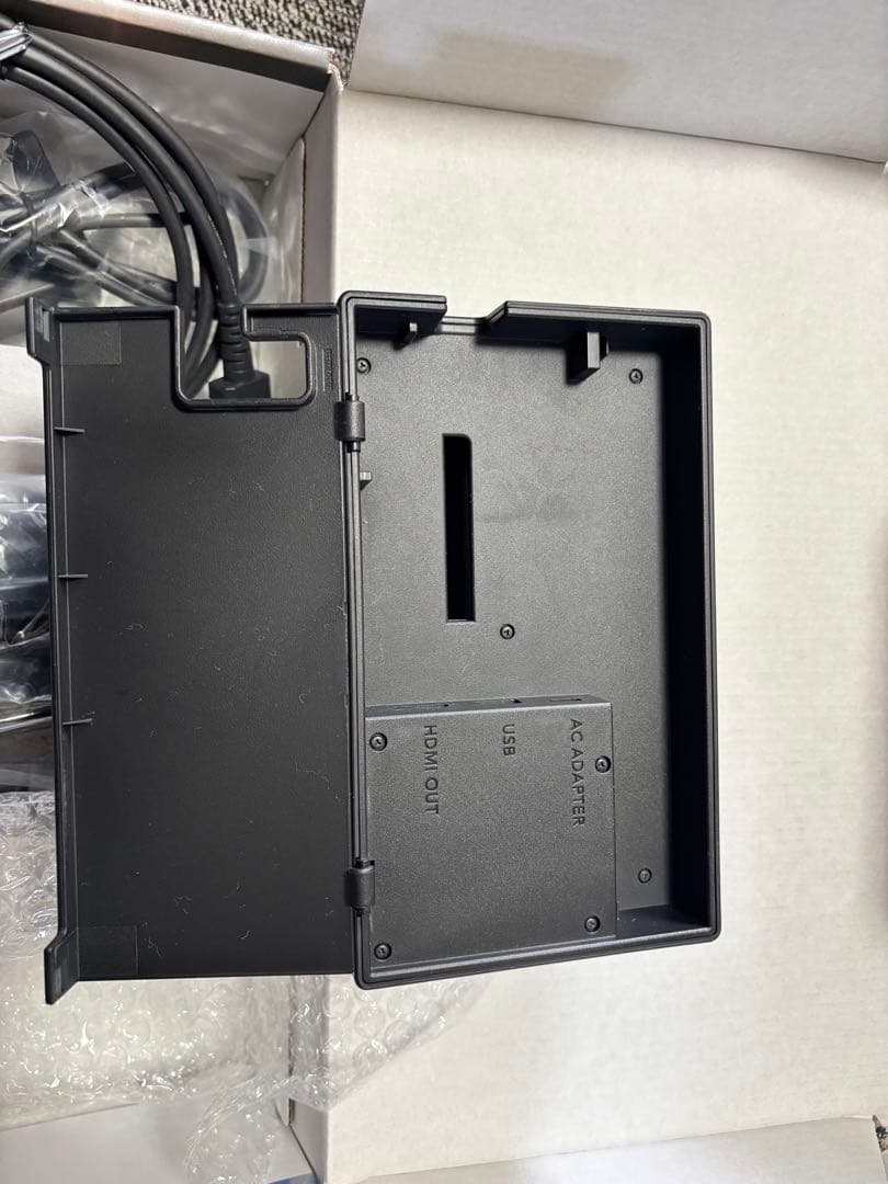 任天堂スイッチ(モンハン柄)付属品完備