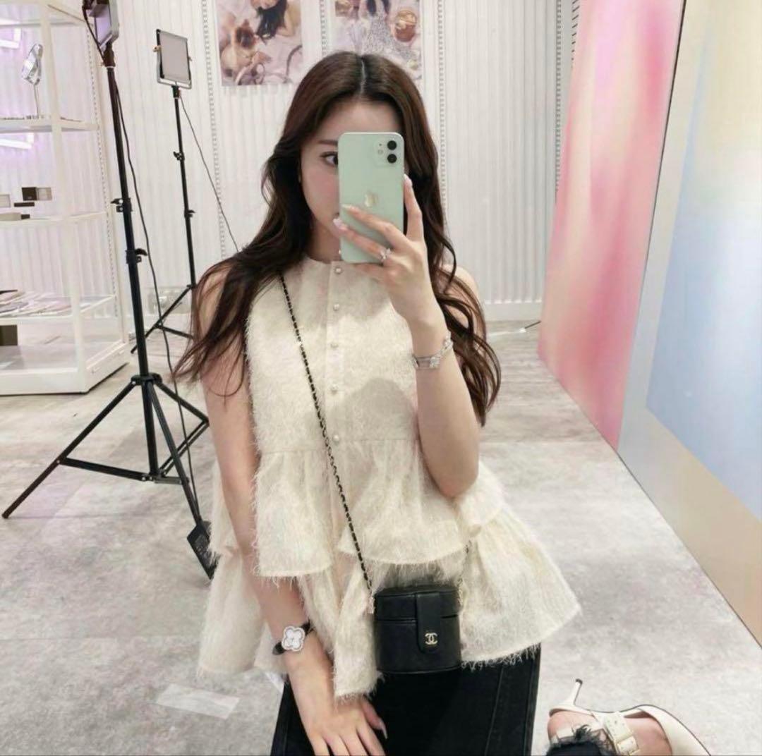 Fiolily キラキラトップス