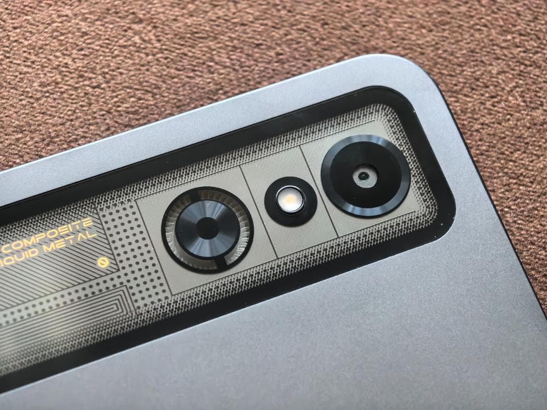 REDMAGIC Astra ゲーミングタブレット 12GB/256GB 国内版