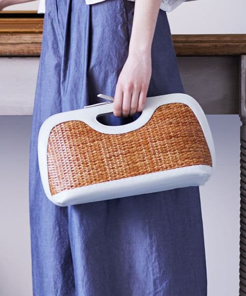 美品ペリーコ ANELLI CEST ラフィア レザー ハンドバッグ アイボリー