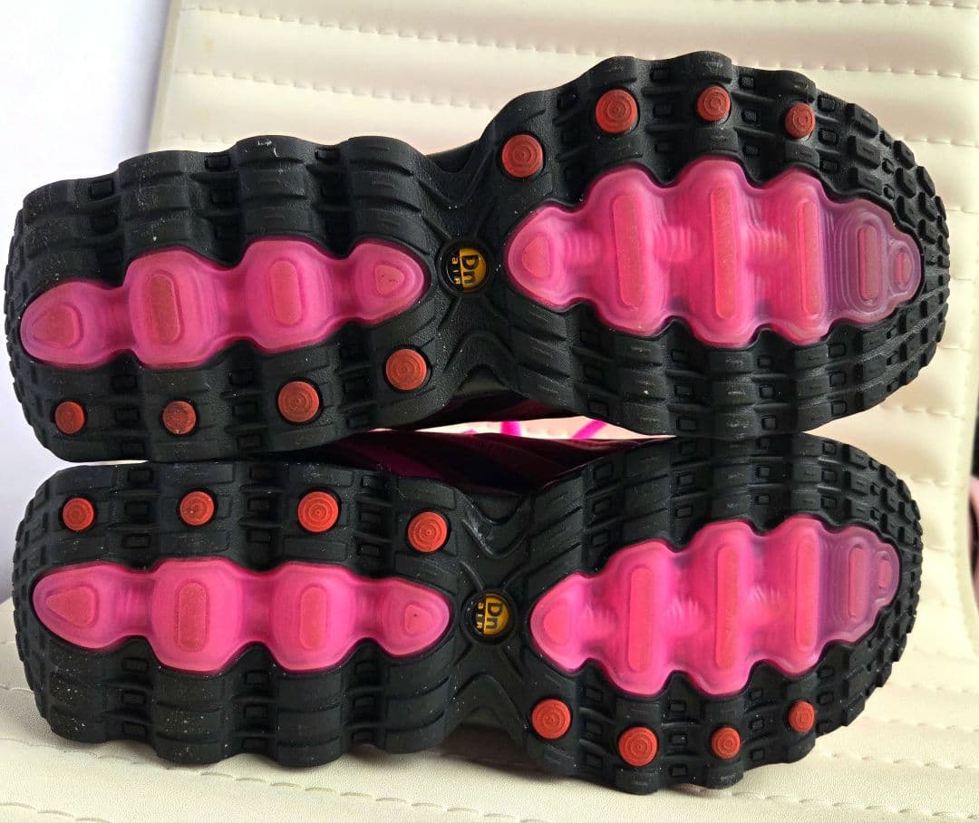 ナイキ エアマックス DN8